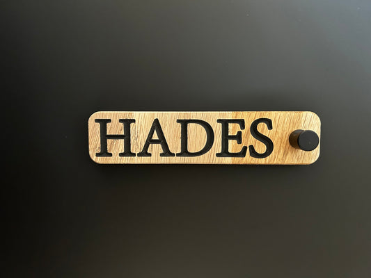 Porte-laisse en bois personnalisé